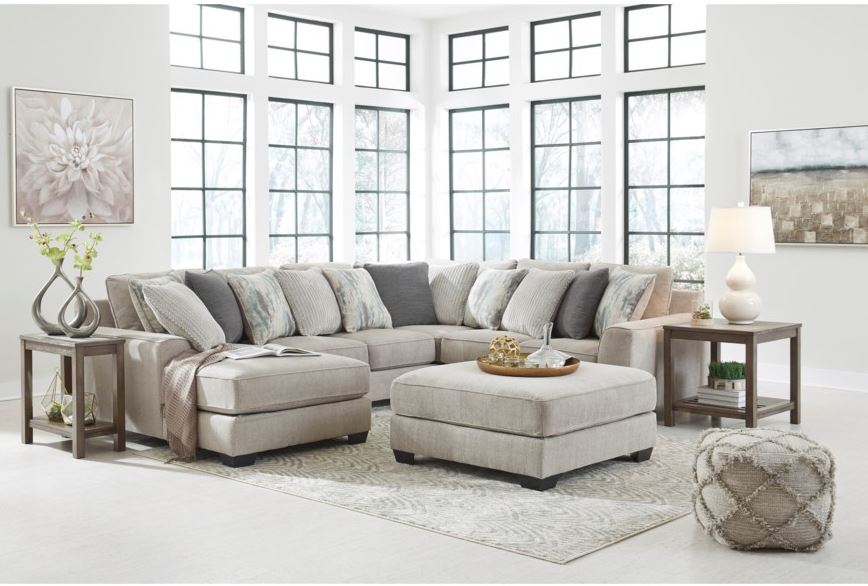 Choosing the Right Living Room Furniture